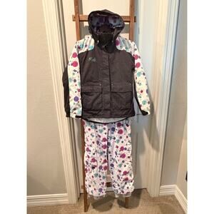 Ride brand youth girl's ski/snowboard jacket and pants-size Medium